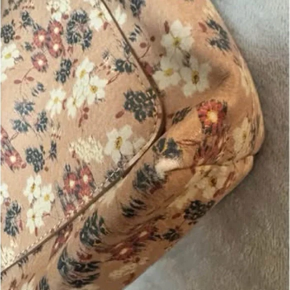 LC Lauren Conrad Floral Beige and Pink Shoulder Bag - Picture 9 of 9